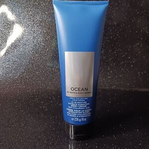 Bath & Body Works Ocean Body Cream.